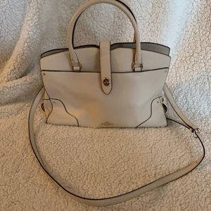 Coach shoulder/handbag